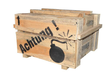 Achtung 100s box PXB004 F3 1/1